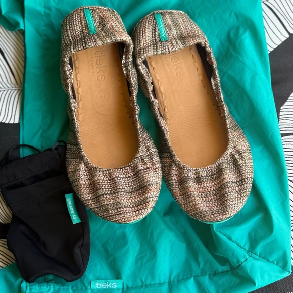 NEW Tieks MOJAVE Leather Ballet Flat shoes - Picture 14 of 14